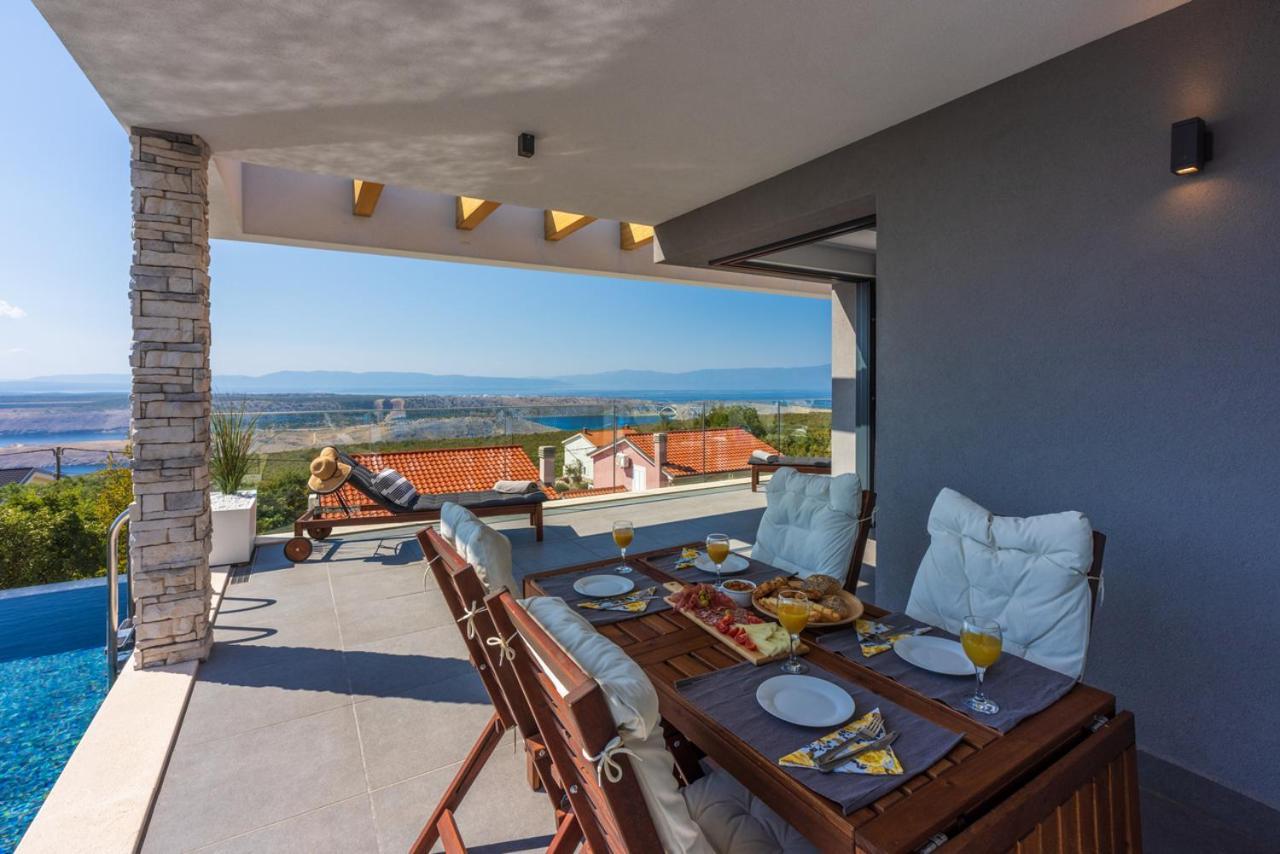 Villa Nina Šmrika Exteriör bild