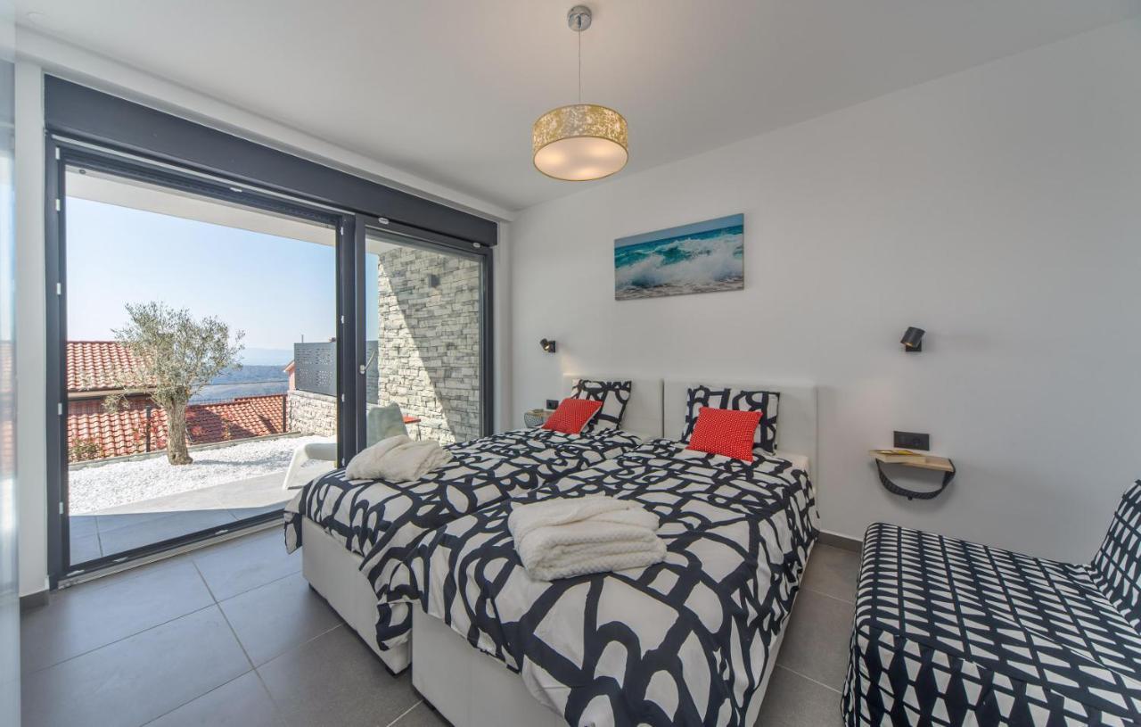 Villa Nina Šmrika Exteriör bild