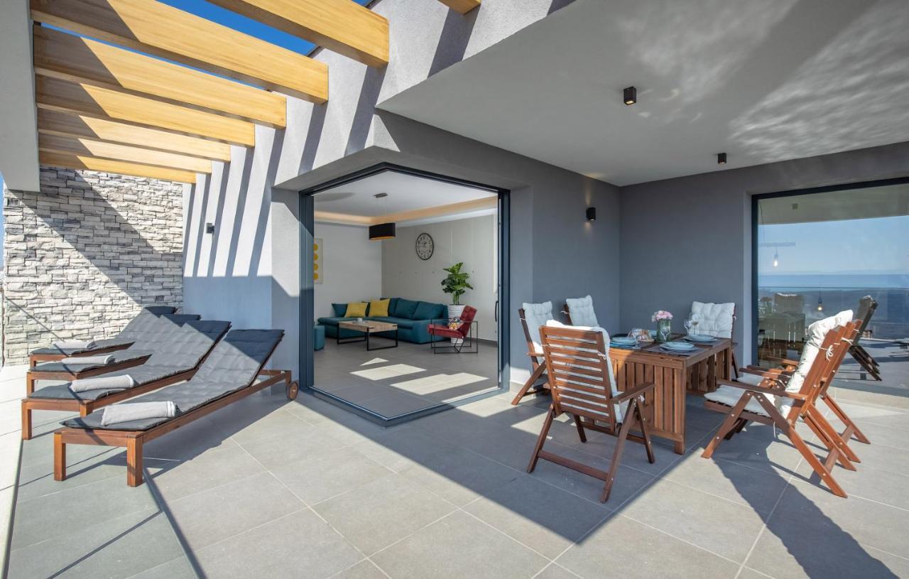Villa Nina Šmrika Exteriör bild